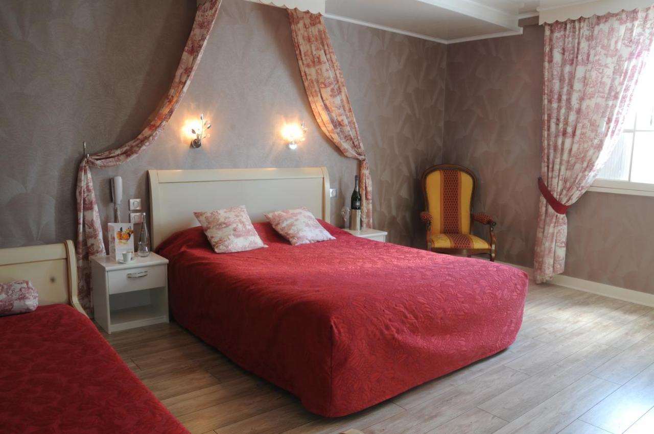 Logis Hotel Restaurant L'Essille Bassac Dış mekan fotoğraf
